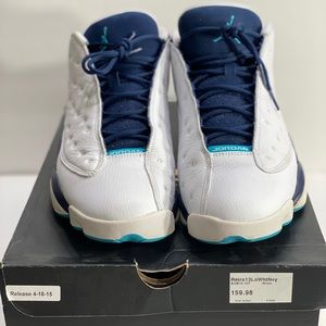 Air jordan 13 retro low . Men’s wear